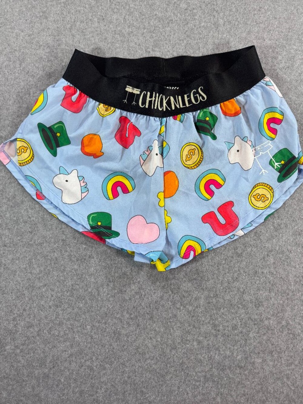 Chicknlegs Women's “Charms” 1.5" Split Running Shorts size small
